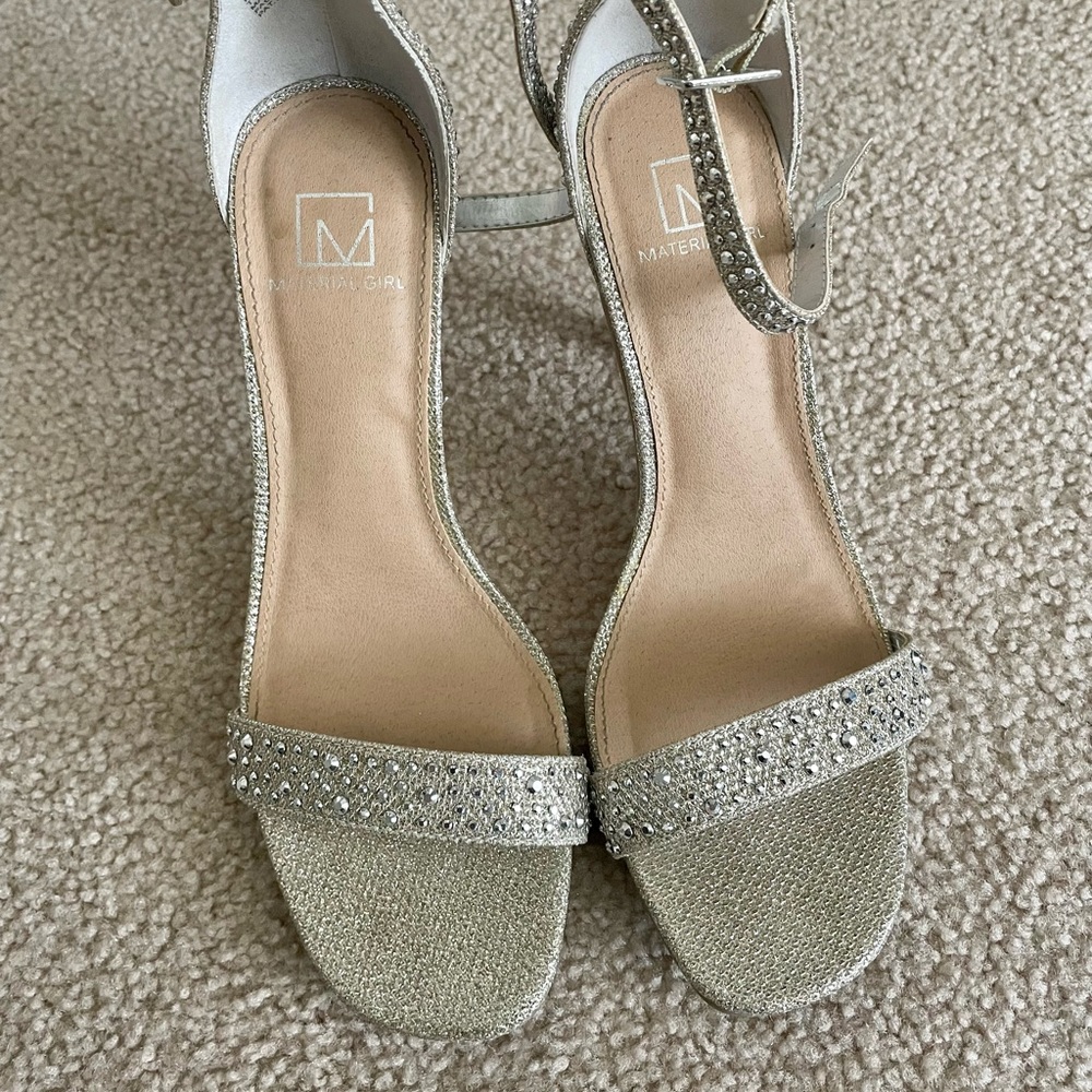 PROM / Formal strap heels Champagne size 7